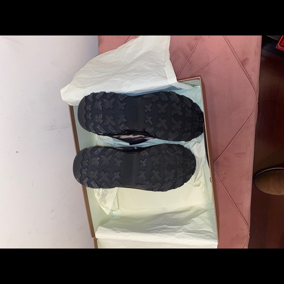 Burberry Men’s low-top sneakers Arthur (cheetah) - Picture 13 of 14